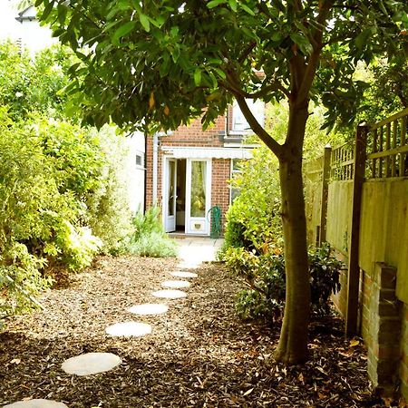 Villa Little Lane Alverstoke Esterno foto