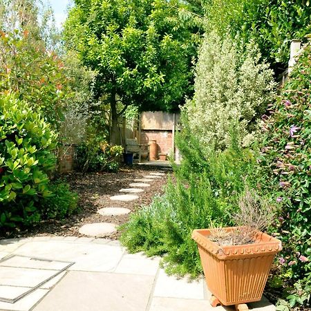 Villa Little Lane Alverstoke Esterno foto