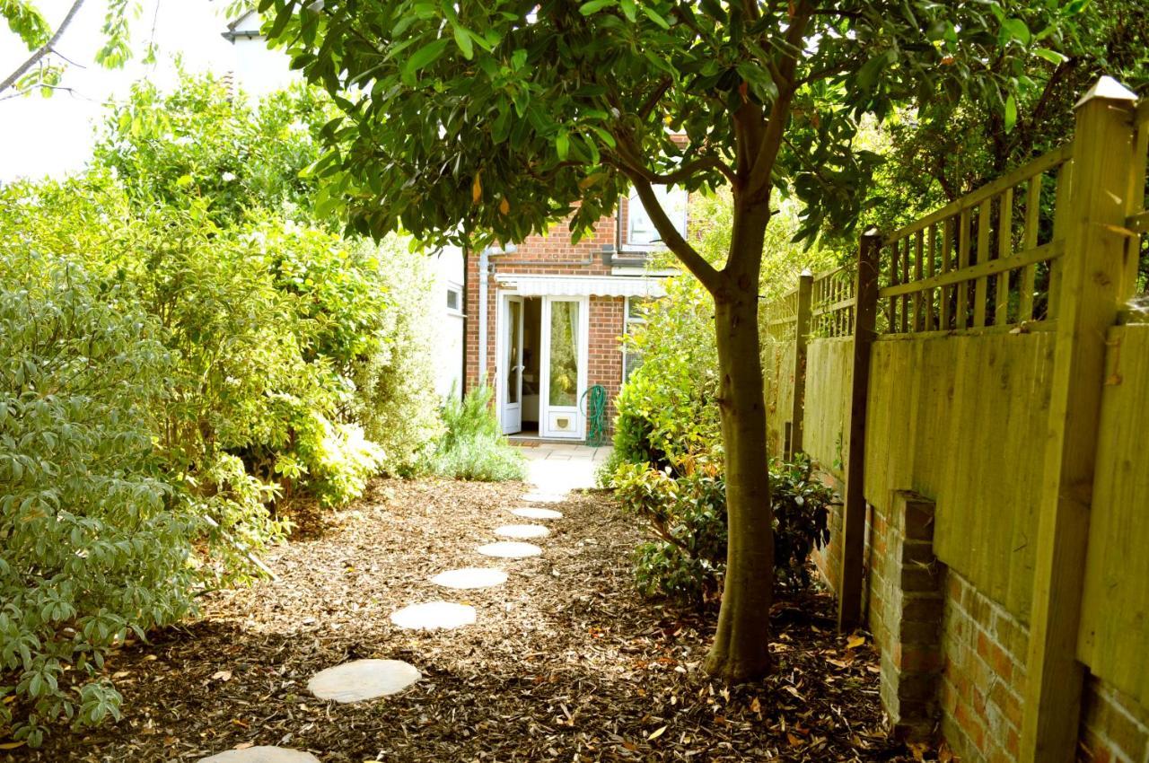 Villa Little Lane Alverstoke Esterno foto